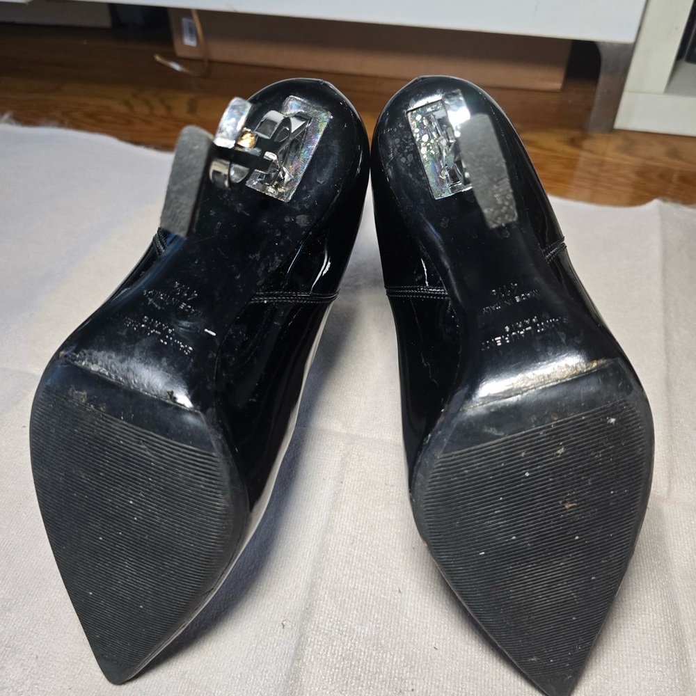 FINAL SALE!!! YSL Saint Laurent Black Patent Leather Opyum Booties - Picture 2 of 7